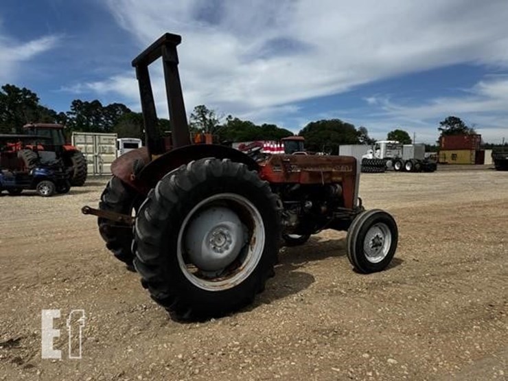 massey-ferguson-240-image-4