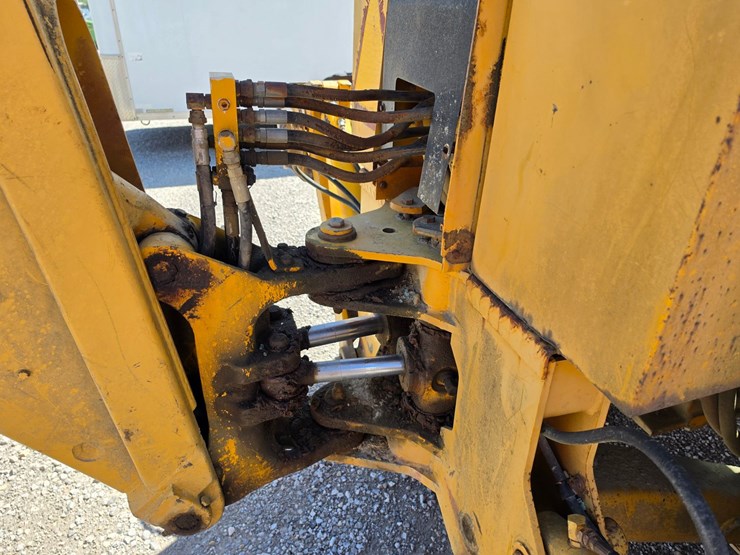 1995-deere-410d-image-22
