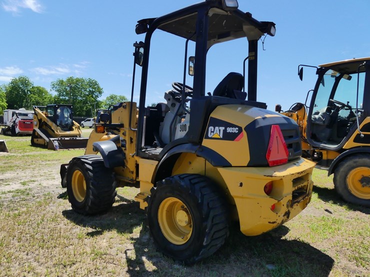 2015-caterpillar-903c-image-4