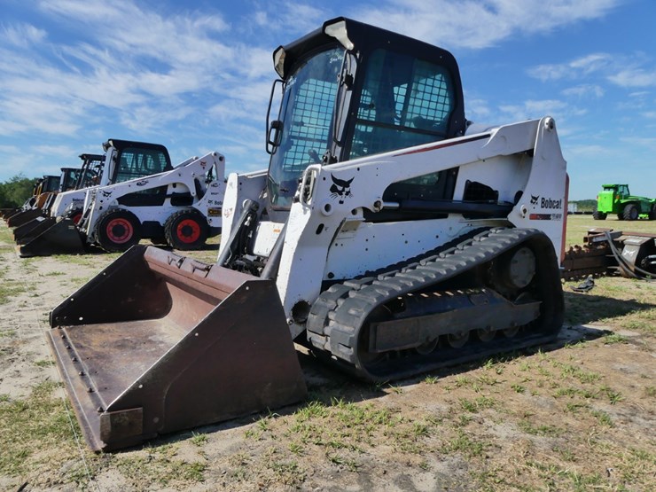 2016-bobcat-t630-image-1
