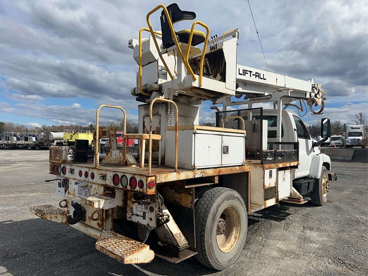 2007-gmc-topkick-c7500-image-5