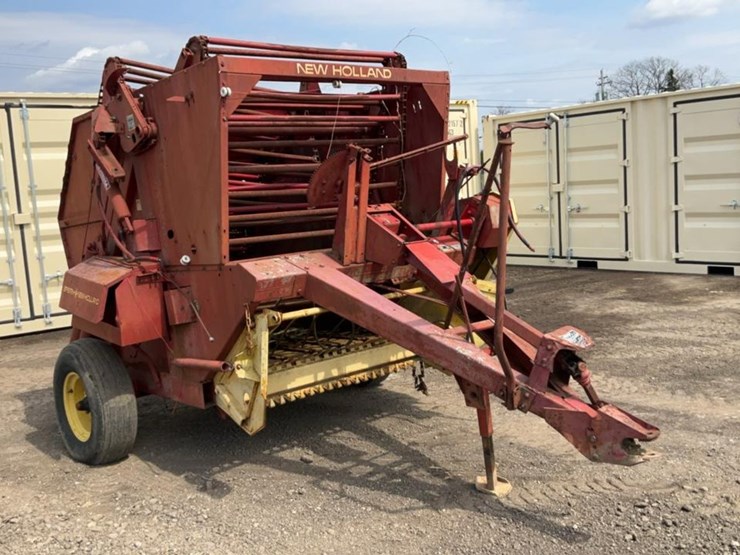 new-holland-847-image-8