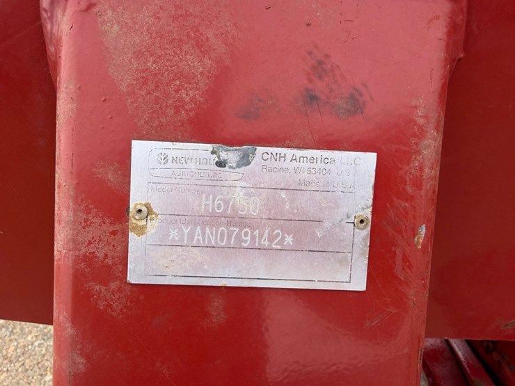 new-holland-h6750-image-8