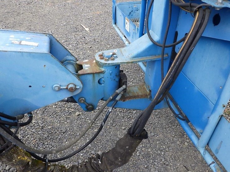 2006-genie-s80-image-27
