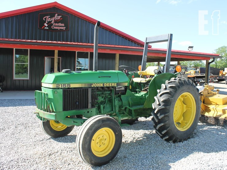 john-deere-2155-image-1