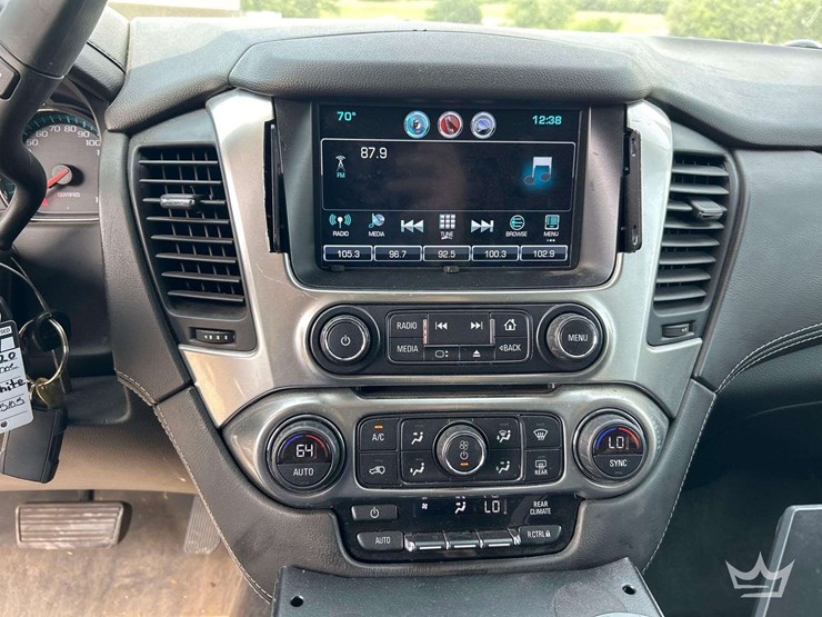 2020-chevrolet-tahoe-image-16