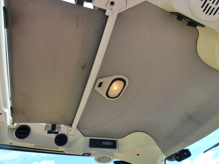 mccormick-x6.55-image-12