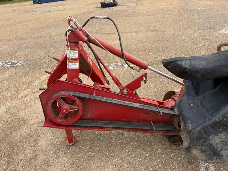 new-holland-h6750-image-5
