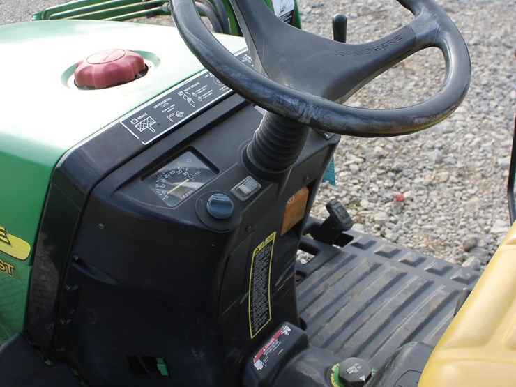 john-deere-2210-image-13