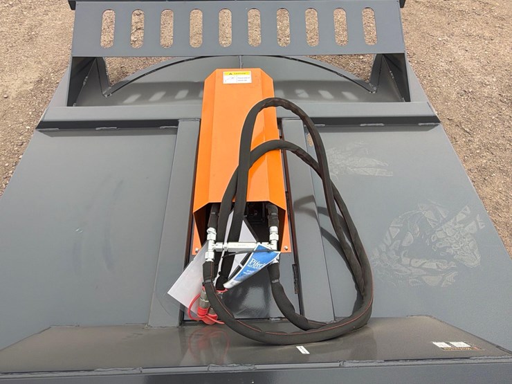 unused-2026-wolverine-bc-13-72w-skid-steer-brush-cutter-image-5