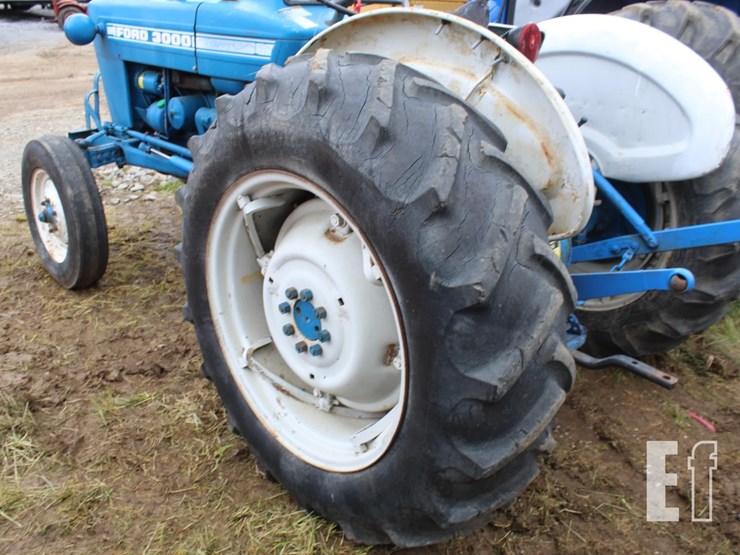 ford-3000-image-6
