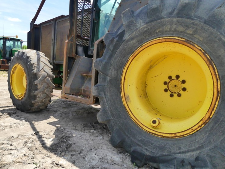 2010-john-deere-7230-image-9