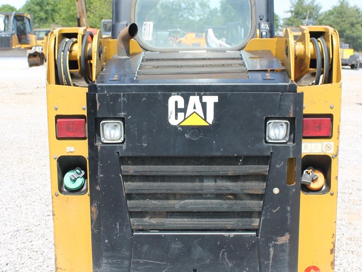 caterpillar-226d-image-4