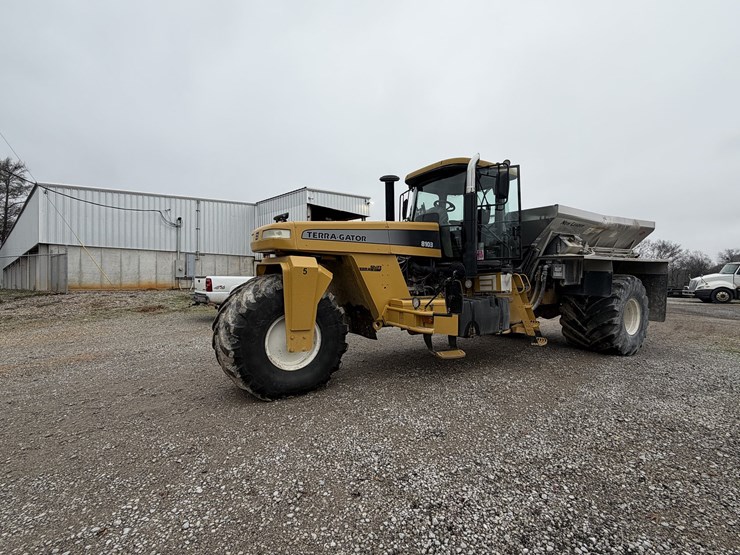 2005-terra-gator-8103-dry-floater-image-2