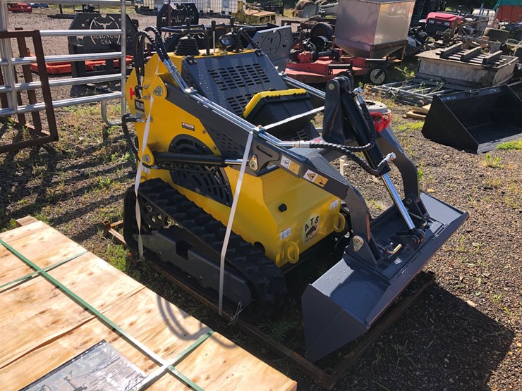 #73-•-ats--t460-mini-skid-steer-loader-image-1