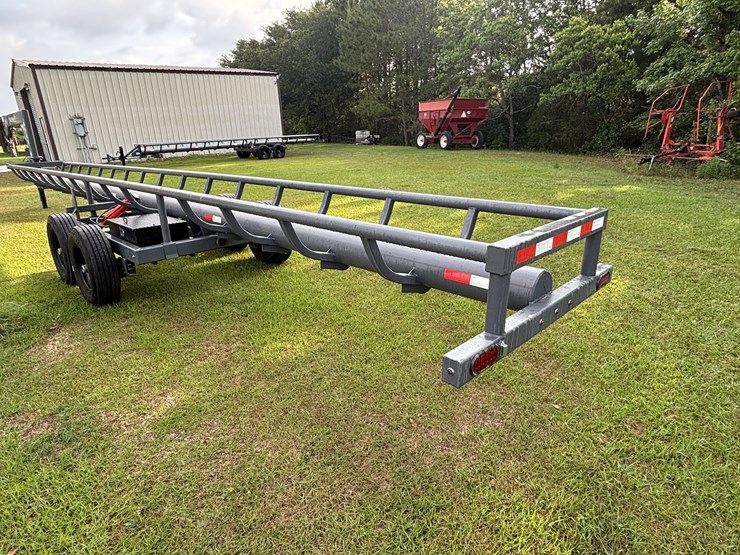 2026-west-valley-36-ft-gooseneck-hydraulic-dump-bale-wagon-image-5