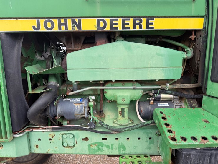 john-deere-4840-image-12