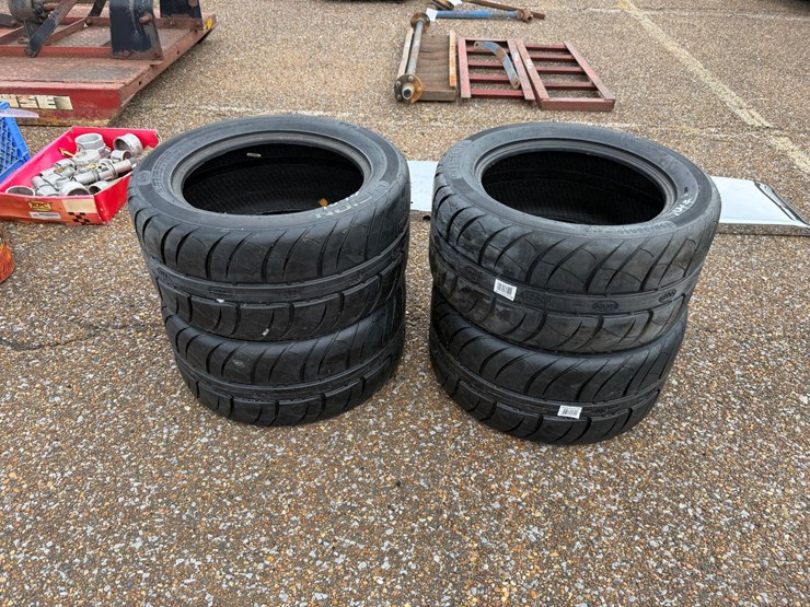 #9044-•-(4)-250/50r15-tires-image-1