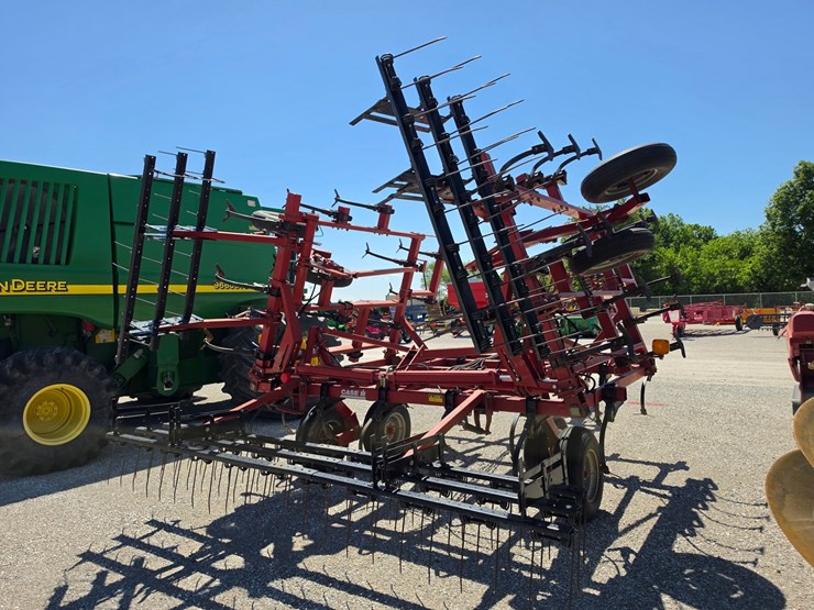 1997-case-ih-4300-image-11