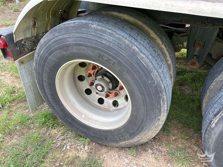 2002-harmon-steel-barrel-7,000-gallon-asphalt-t/a-tanker-trailer-image-26