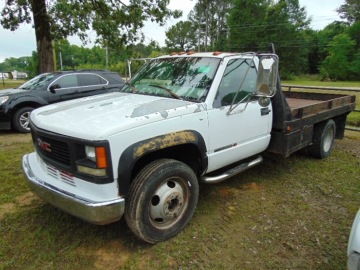 1999-gmc-3500-image-1