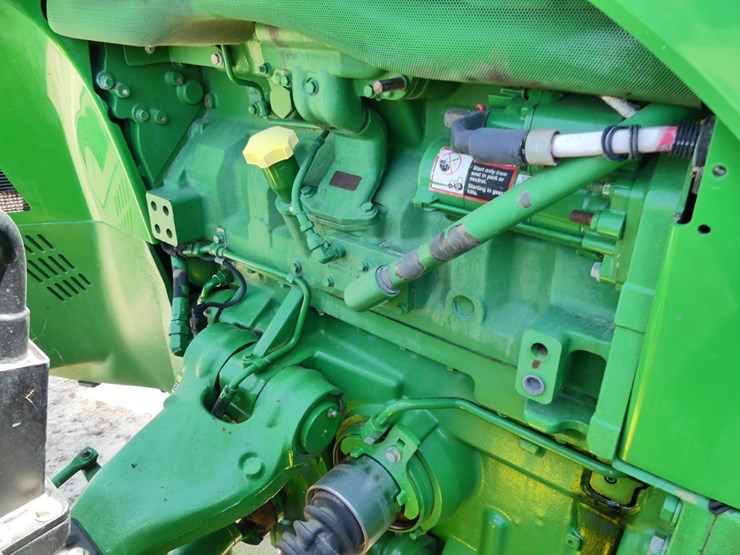 2016-john-deere-8295r-image-12