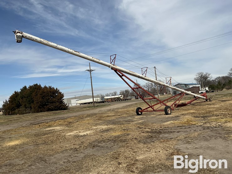 feterl-grain-auger-w/-swing-hopper-image-5
