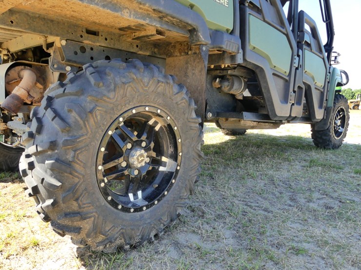 2020-john-deere-2020-image-6
