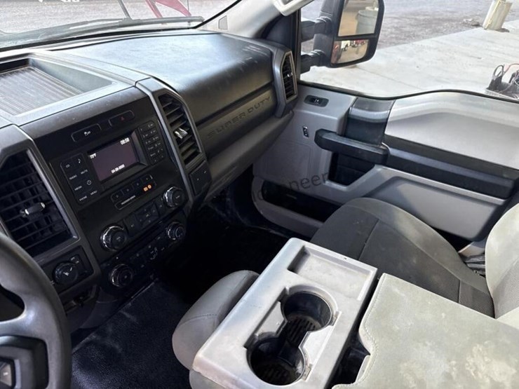 2017-ford-f250-image-19
