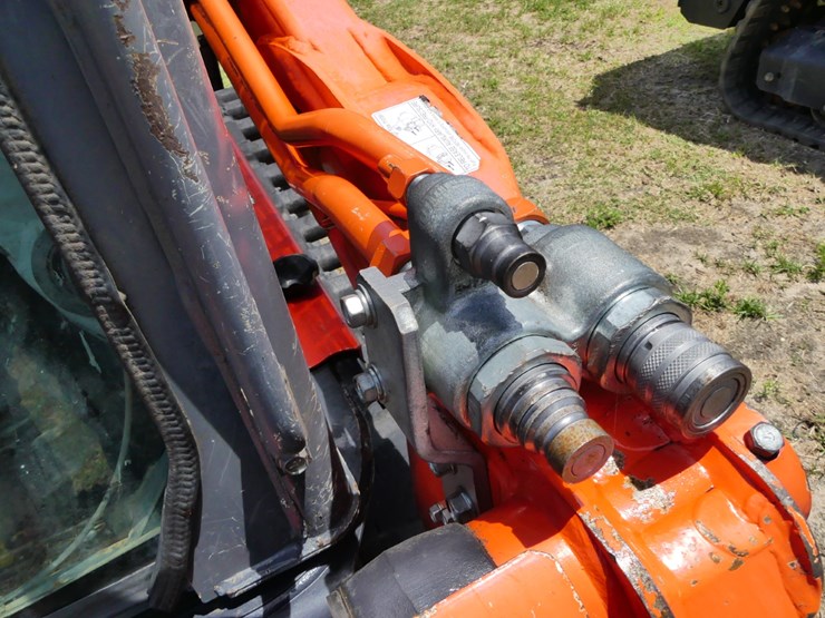2022-kubota-svl75-2-image-13