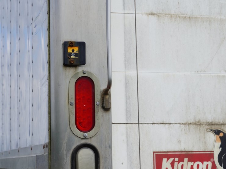#1953-•-2013-international-reefer-truck-image-25