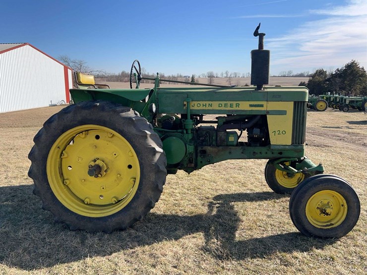 john-deere-720-image-6