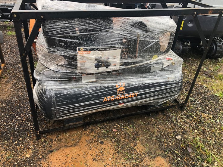#28-•-40-gallon-2-stage-air-compressor-image-1