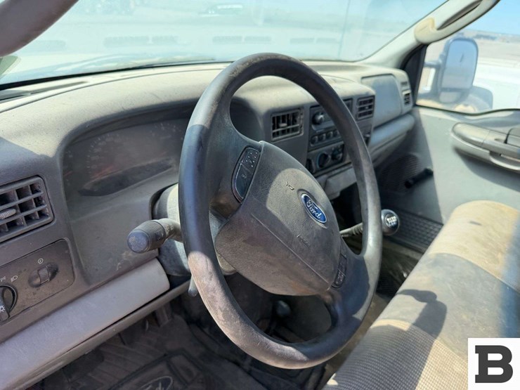 2003-ford-f350-image-18