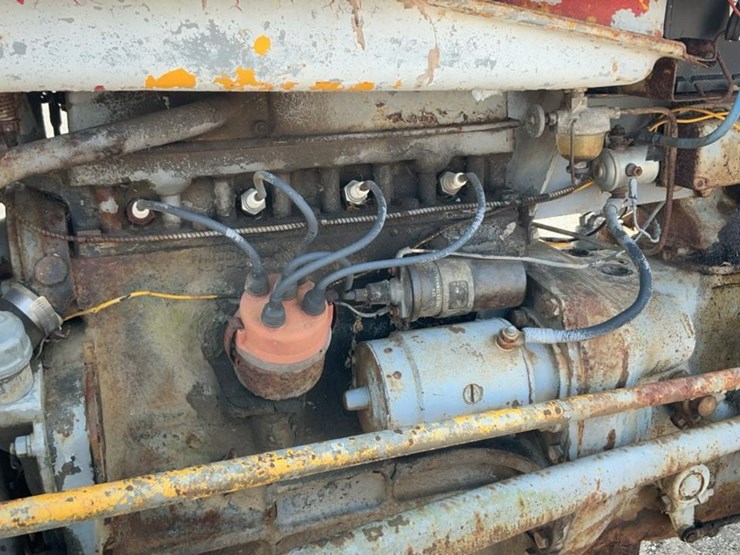 massey-ferguson-35-image-13