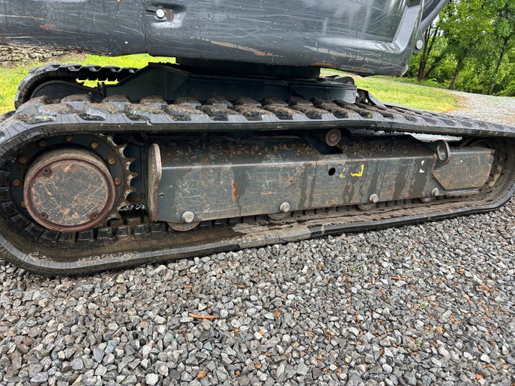 2022-bobcat-e42-image-15