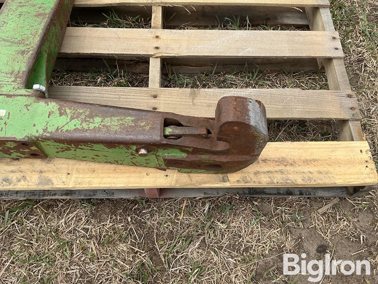 john-deere-3-pt-quick-hitch-image-11
