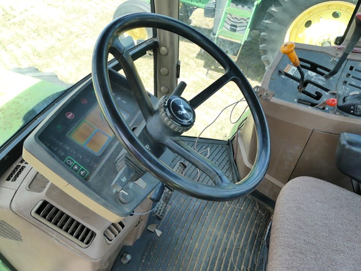 1995-john-deere-7400-image-11