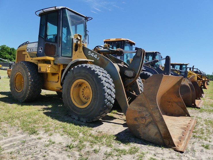 2006-deere-544j-image-2