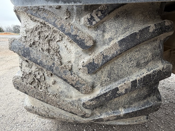 2005-terra-gator-8103-dry-floater-image-12