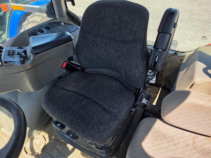 case-ih-mx240-image-6