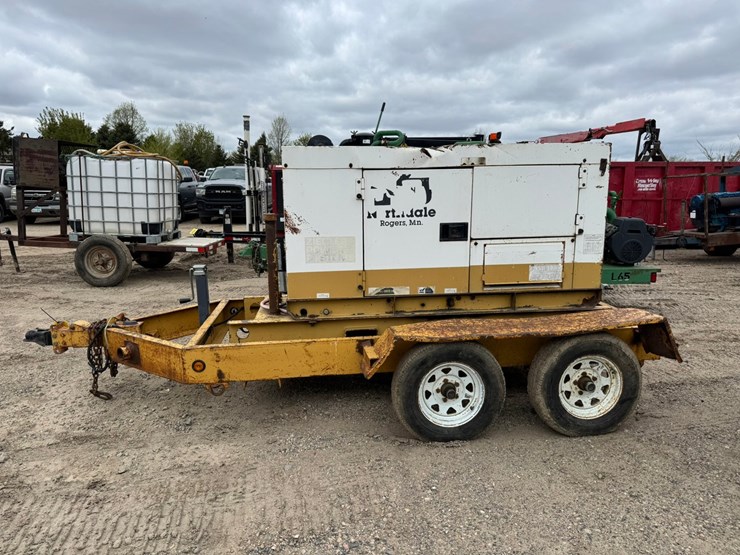 #3968-•-whisperwatt-dca-0270i-diesel-powered-ac-generator-image-2