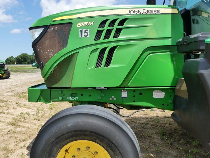 2014-john-deere-6115m-image-9