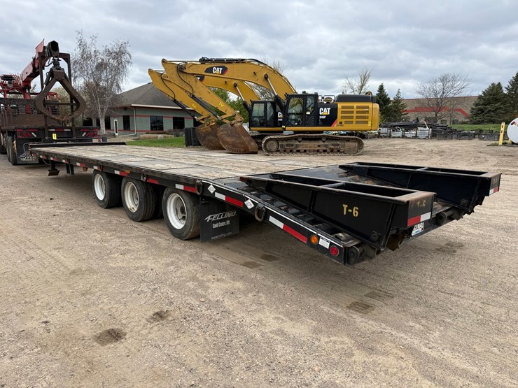 #3909-•-2019-felling-32'-equipment-trailer-image-3