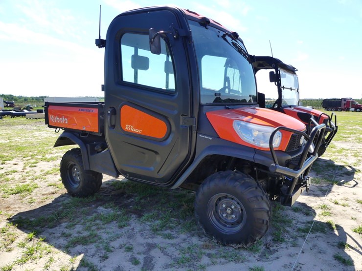 2022-kubota-rtv-x1100c-image-2