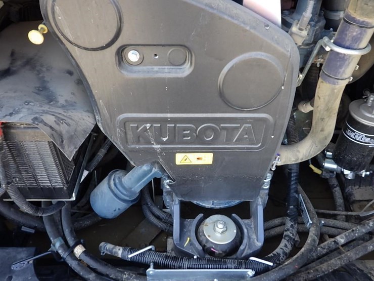 kubota-svl75-3-image-13