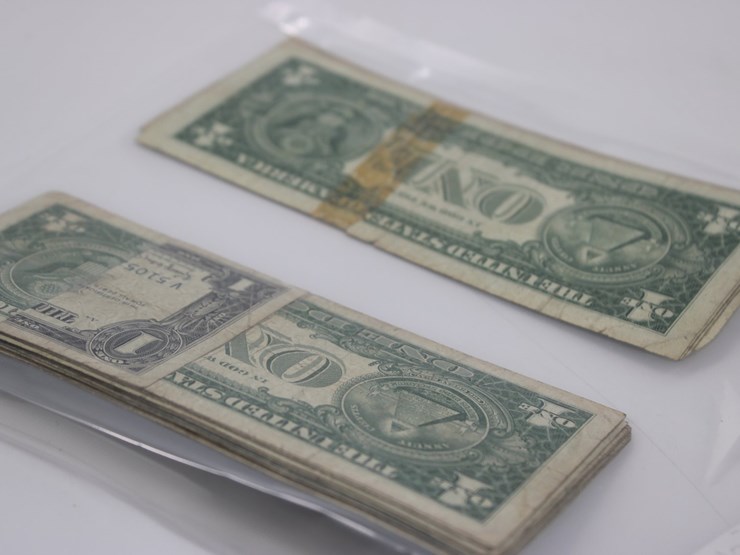 #36132-•-(25)-silver-certificates-|-1957,-57a,-57b,-1-dollar-bills-image-8