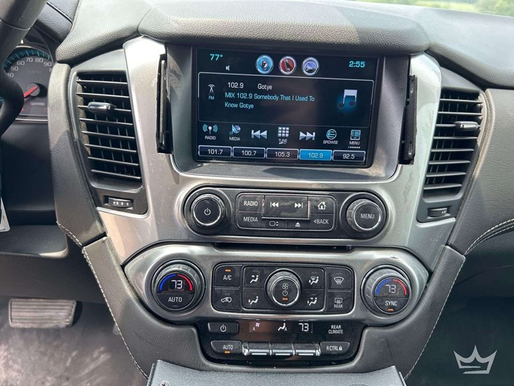 2020-chevrolet-tahoe-image-16