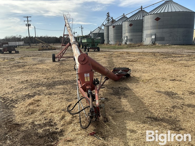 feterl-grain-auger-w/-swing-hopper-image-2