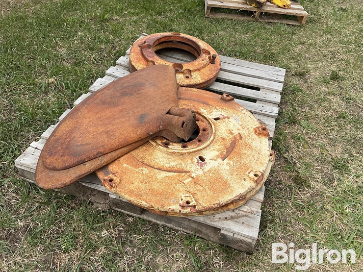 tractor-wheel-weights-&-fenders-image-4
